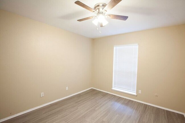 Building Photo - 5308 Gates Dr