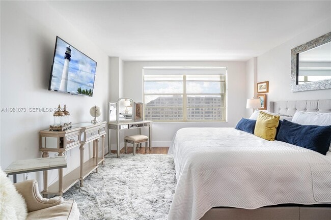 Building Photo - 199 Ocean Ln Dr