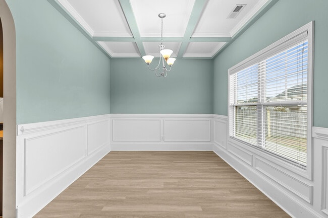 Building Photo - 518 New Hanover Trl