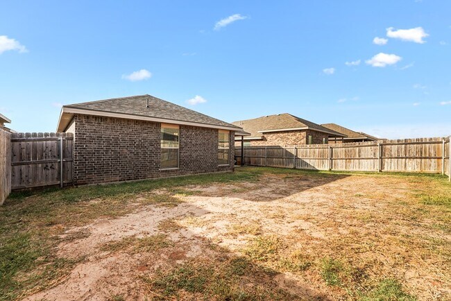 Building Photo - 1209 E 89th St