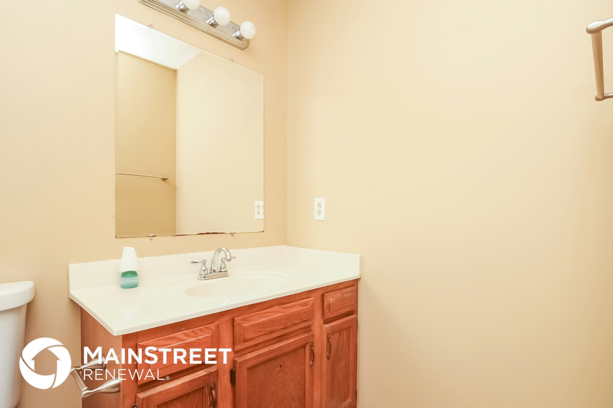 Building Photo - 508 Ashlawn Cir