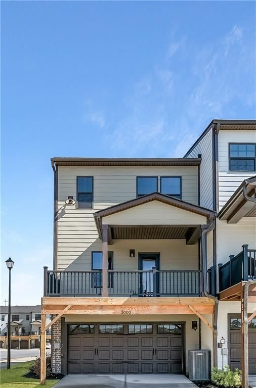 Building Photo - 3000 Zuma St