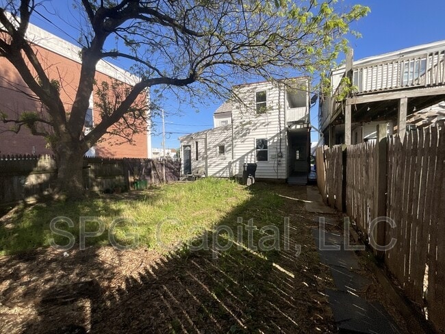 Building Photo - 466 W College Ave