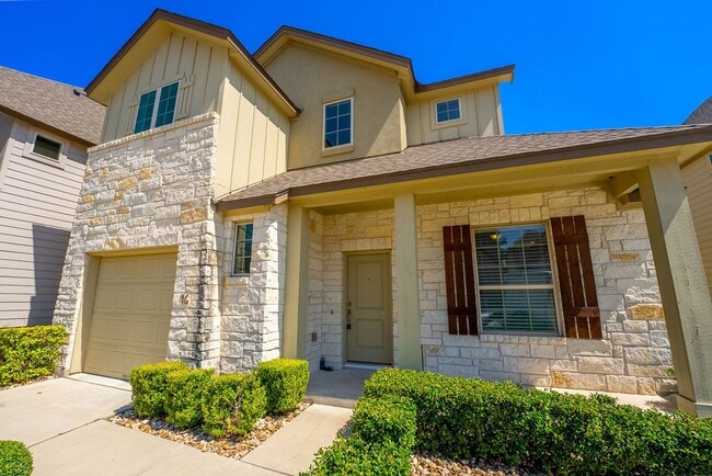 Building Photo - Beautiful 3 bedroom home in Gated community!