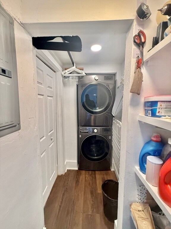 Building Photo - 13 Schuyler St