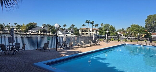 Building Photo - 601 Three Islands Boulevard