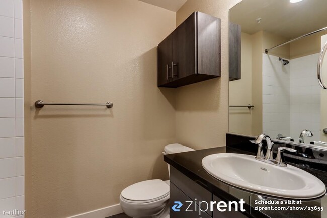 Building Photo - 1 br, 1.5 bath Condo - 88 Bush Street, San...