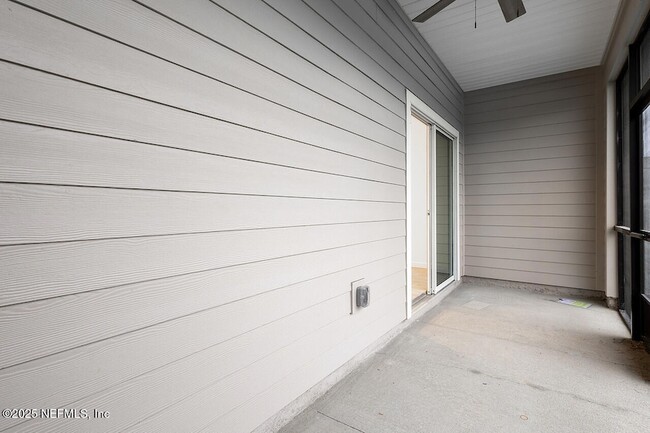 Building Photo - 2181 Windward Cay Ln