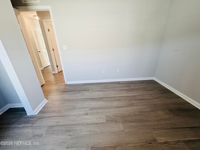 Building Photo - 4468 Civic Wy