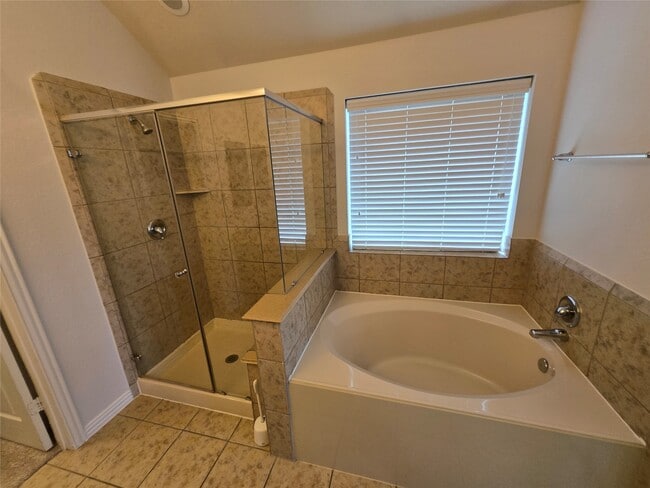 Building Photo - 26502 Green Heron Dr