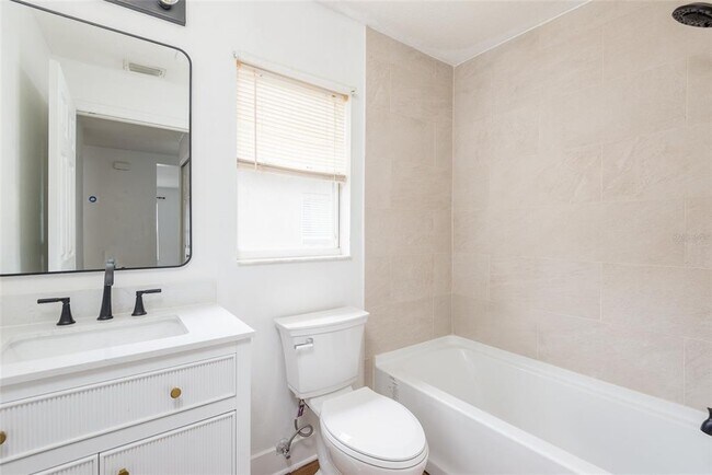 Building Photo - 11813 Prickly Pear Way