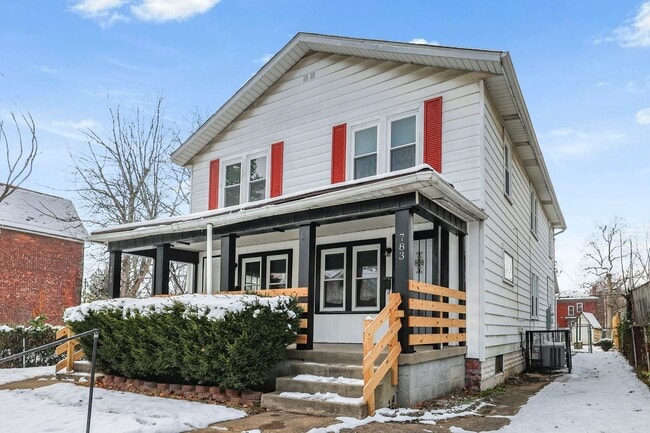 Building Photo - 783-785 S 18th St