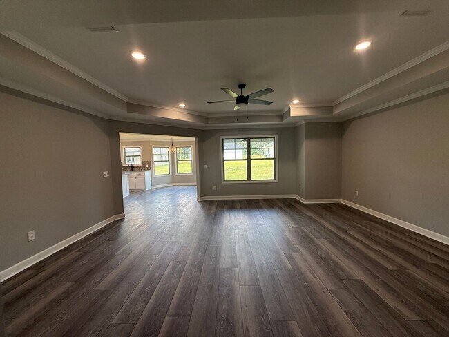 Building Photo - 103 Brandi Ave