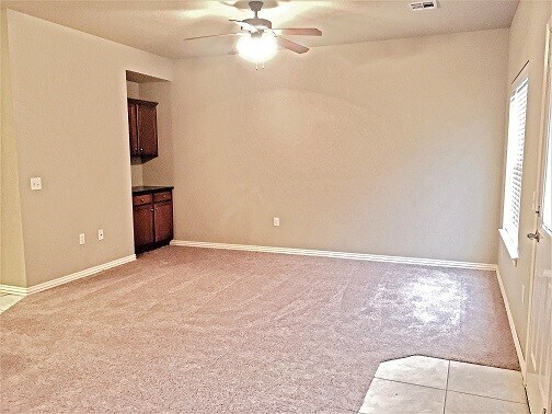 Building Photo - 3172 W Montrail Pl