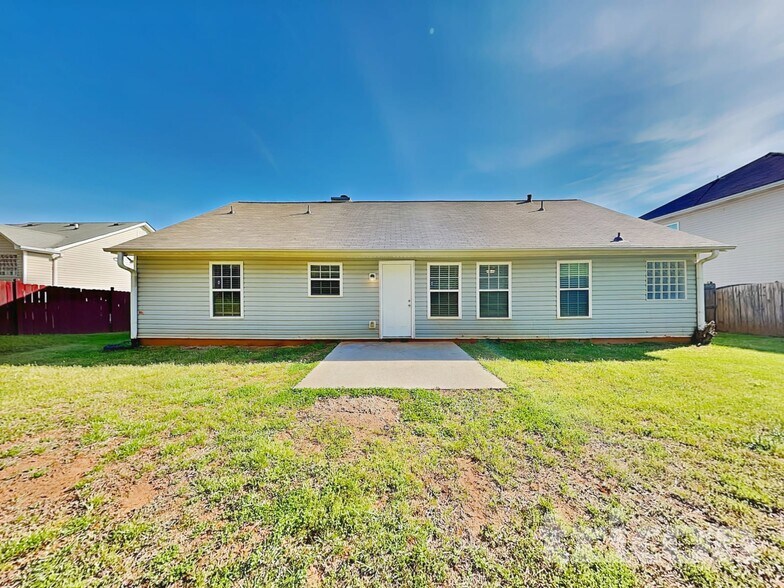 Building Photo - 126 Millwheel Dr