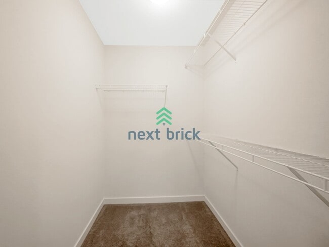 Building Photo - 3 Bed and 3.5 Bath Beautiful  Modern Townhome is Available for Rent!