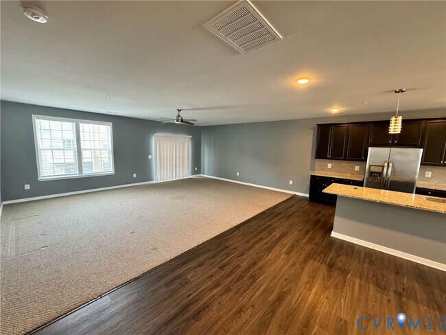 Building Photo - 5924 Whitehurst Ln