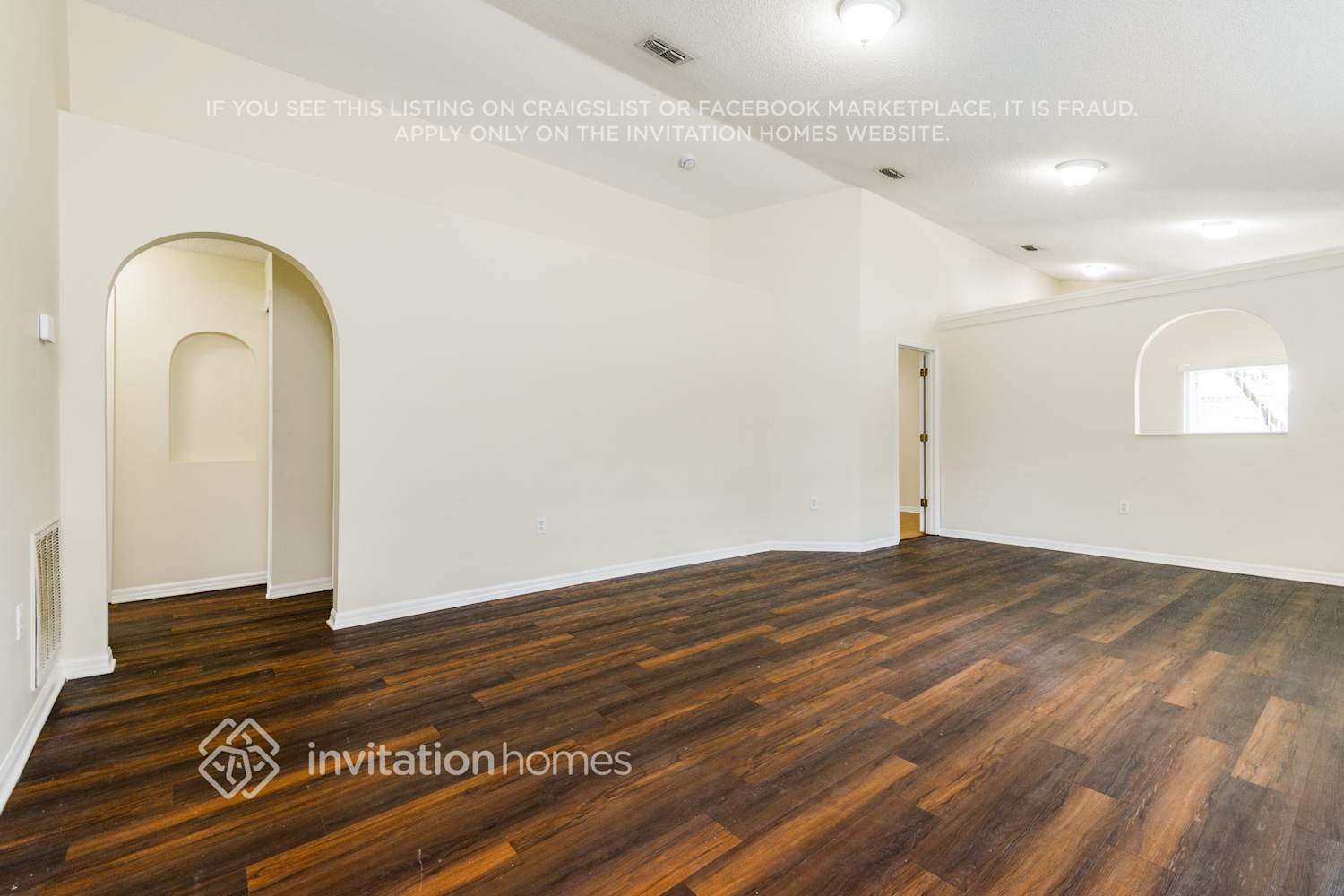 Building Photo - 7945 Harbor Bend Cir