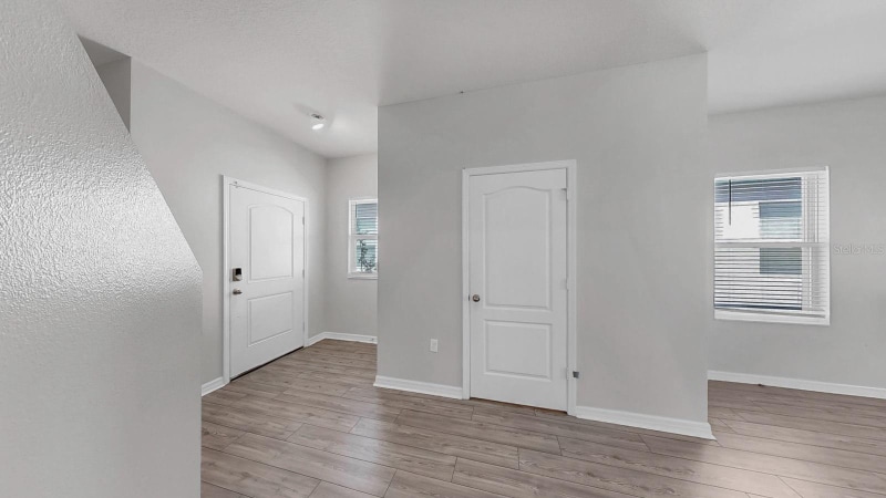 Building Photo - 5453 Fez Ct