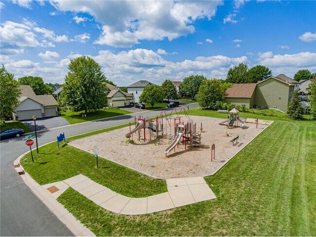 Building Photo - 1216 S Windmill Creek