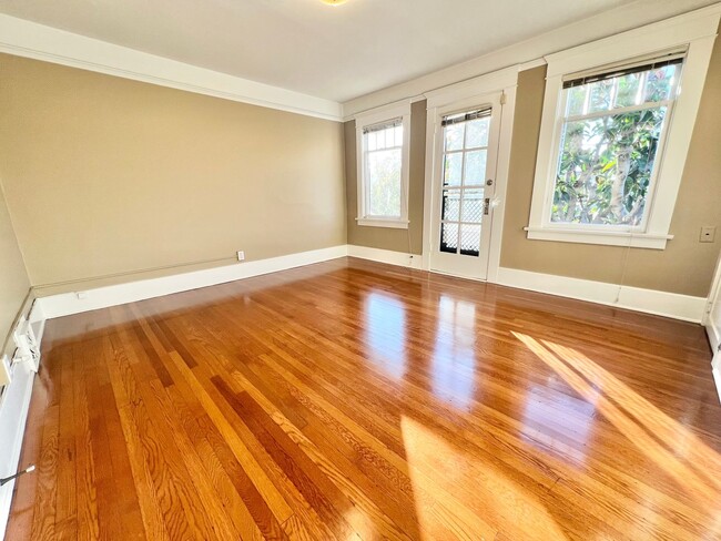 Building Photo - Timeless Two-Story Charm in the Heart of Bluff Park