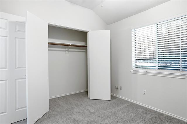 Building Photo - 2084 Sailmaker Ct