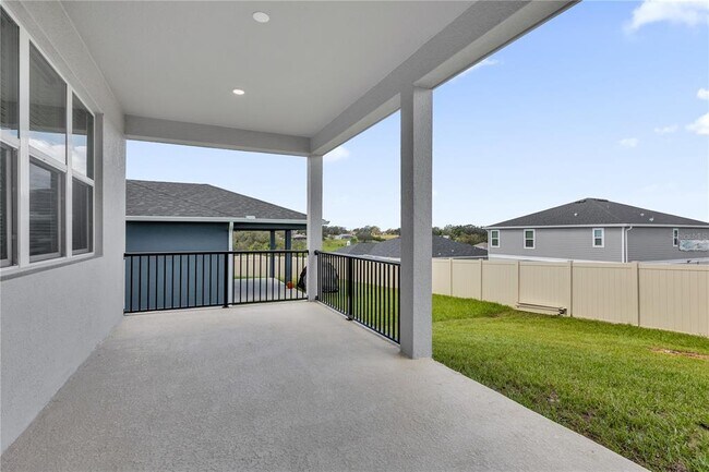 Building Photo - 1964 Burgundy Dr