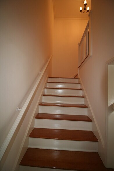 Building Photo - 9962 Durant Dr