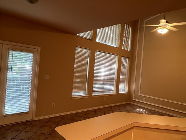 Building Photo - 9929 Dryden Ln