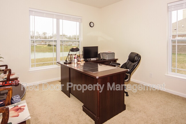 Building Photo - 1635 Nordland Dr