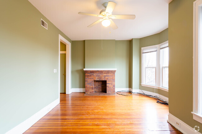 Living Room - Ashland Apartments