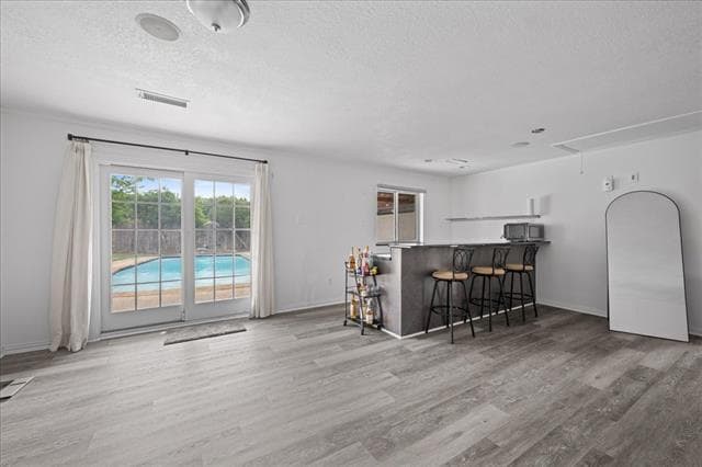 Building Photo - 3925 Greenhills Ct