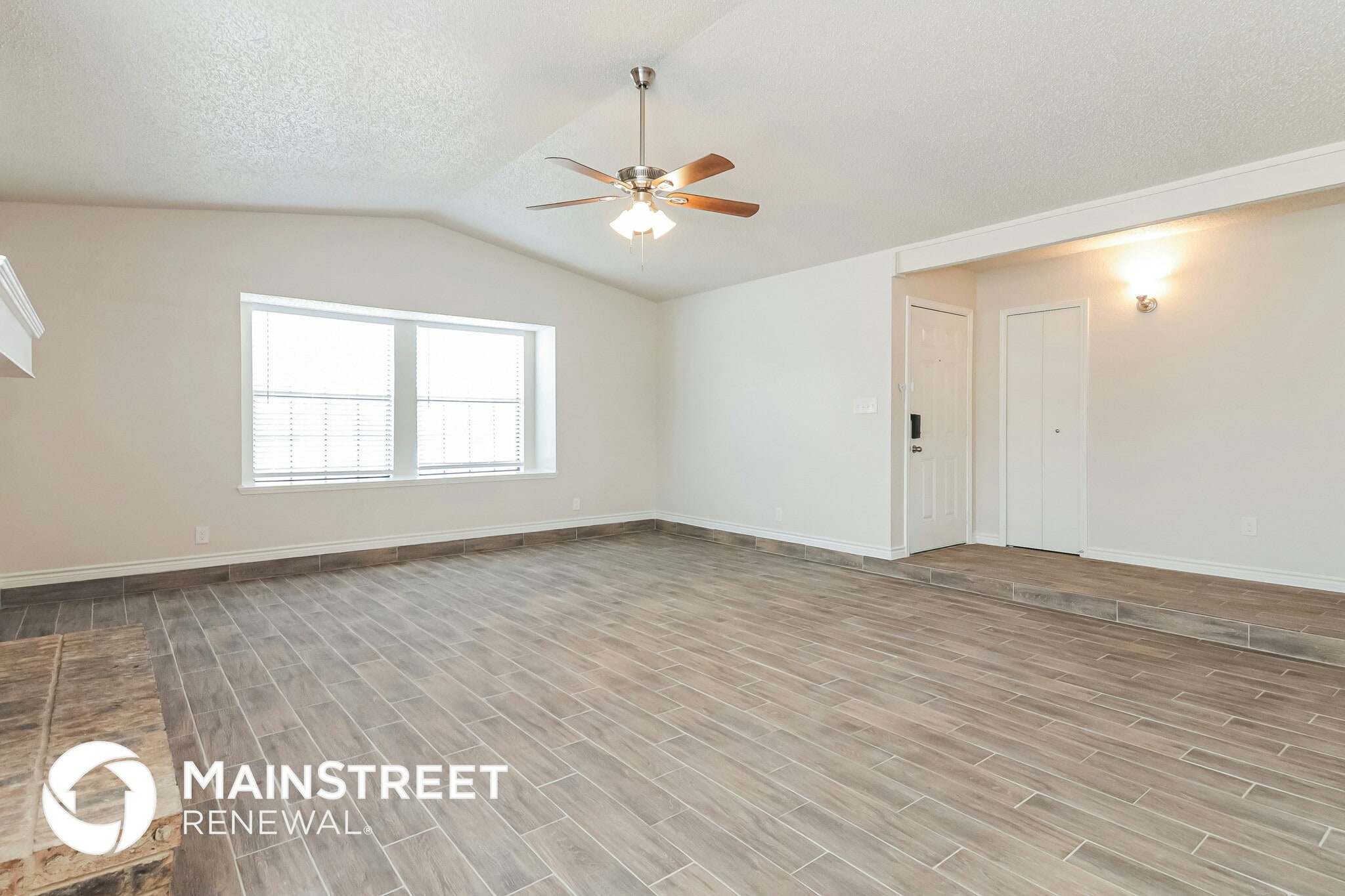 Building Photo - 2718 Holy Cross Ln