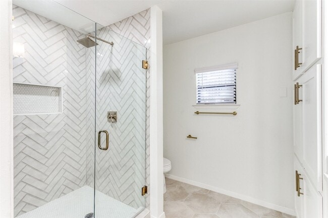 Building Photo - 4601 Pershing Ave