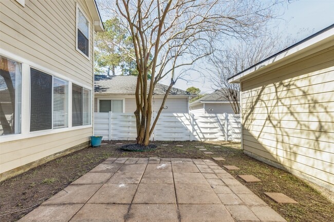 Building Photo - 10223 Farrell Dr