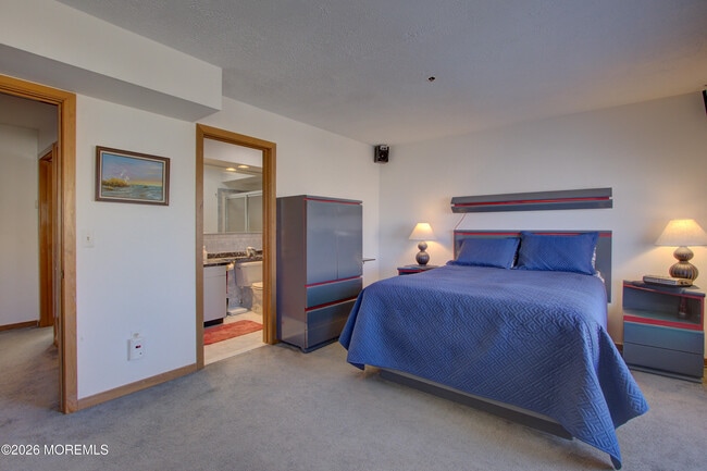 Building Photo - 900 Ocean Ave