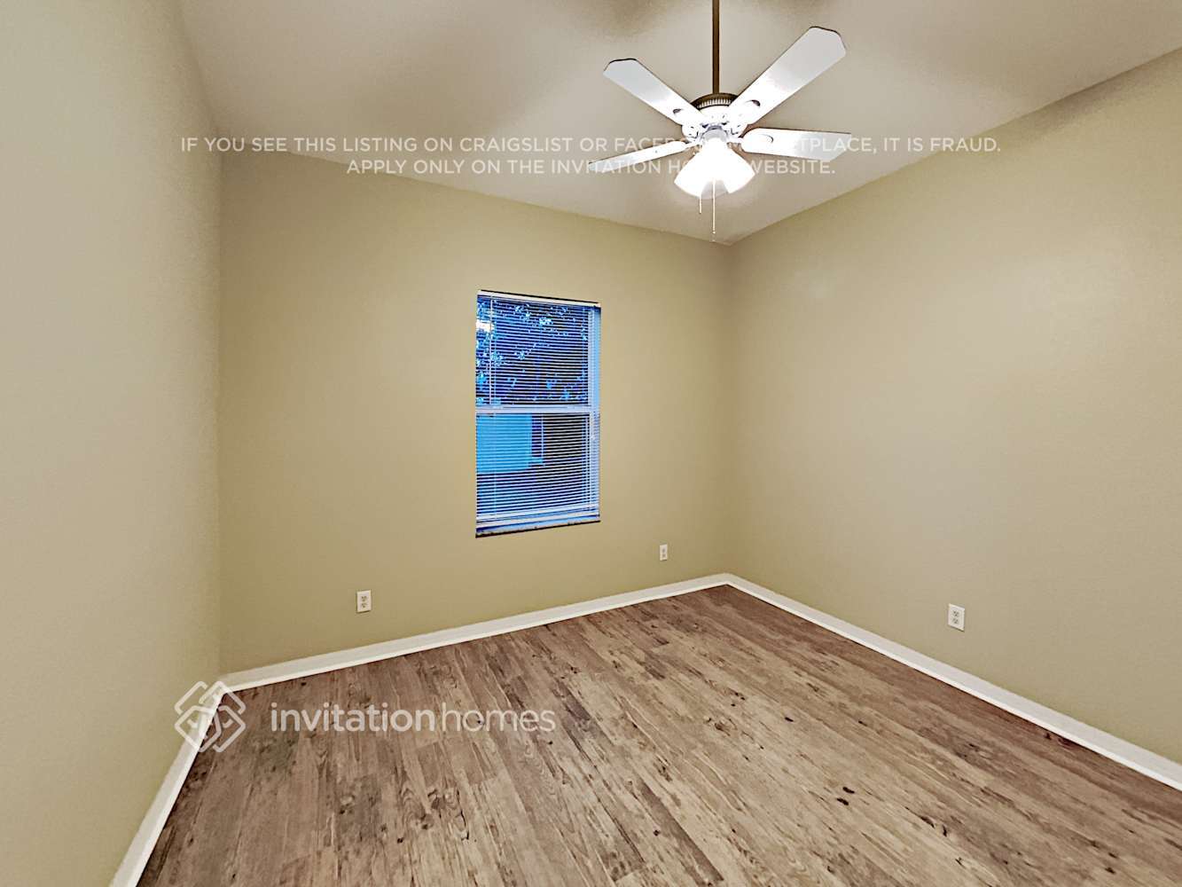 Building Photo - 246 Tower View Dr W