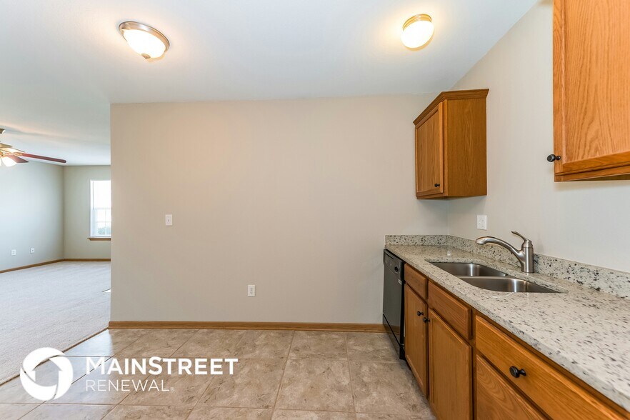 Building Photo - 212 Palmer Ct