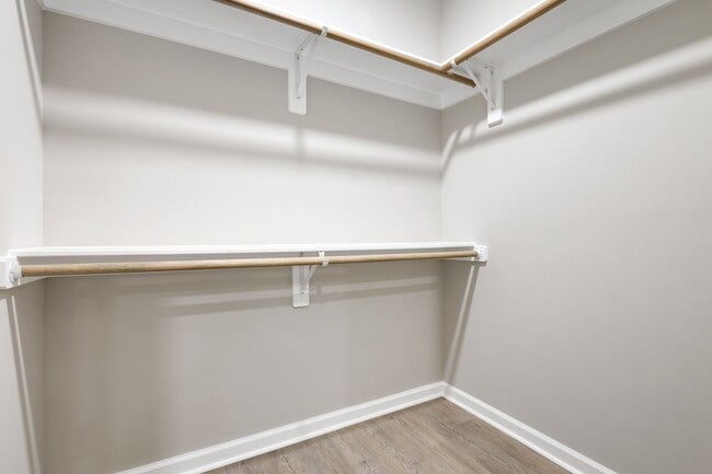 Building Photo - 1824 Irish Blvd