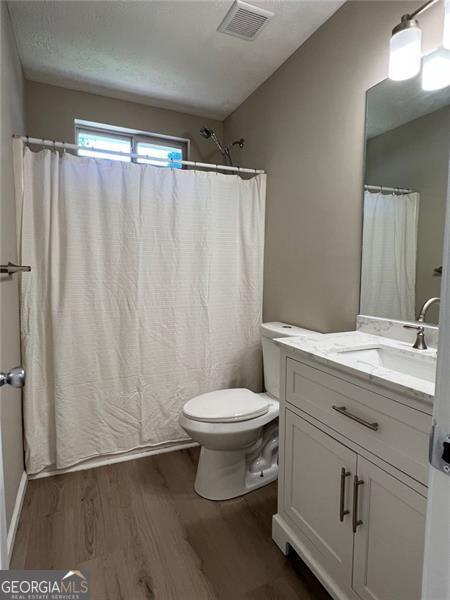 Building Photo - 2717 Lake Park Ridge W