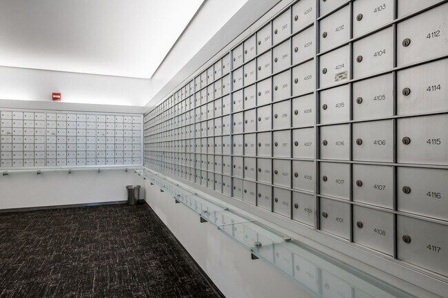 Building Photo - 2800 N Lake Shore Dr