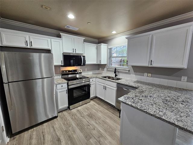 Building Photo - 611 Oriole Blvd