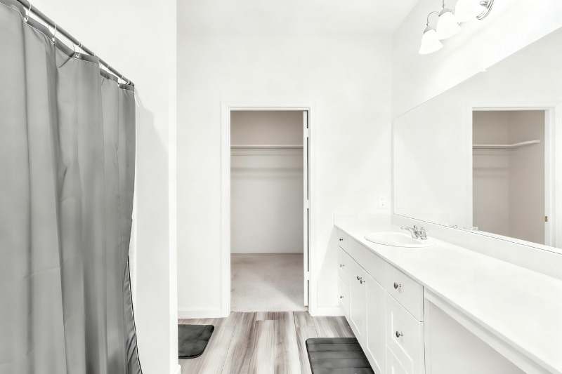 Building Photo - 404 Stone Creek Blvd