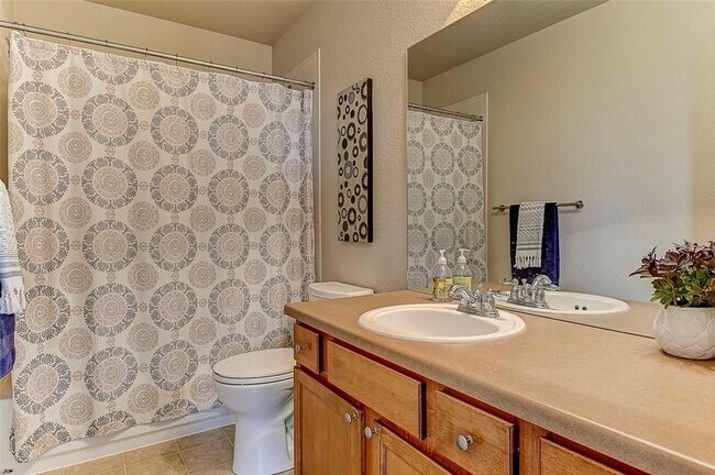 Building Photo - Charming Stony Creek Retreat with Modern T...