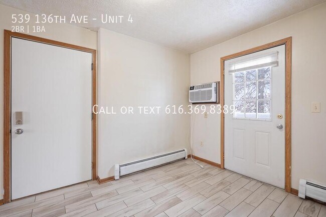 Building Photo - 539 136th Ave