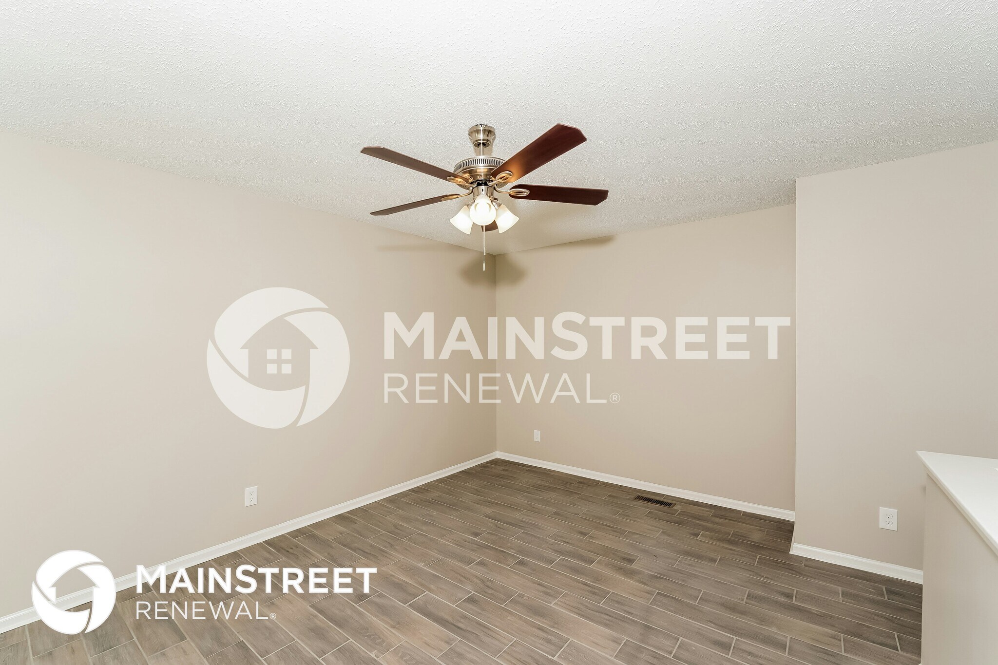 Building Photo - 6594 Davison Rd