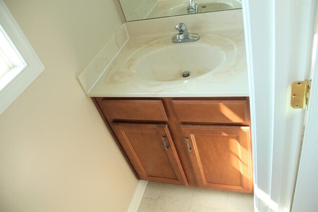 Building Photo - 107 Enchanted Way