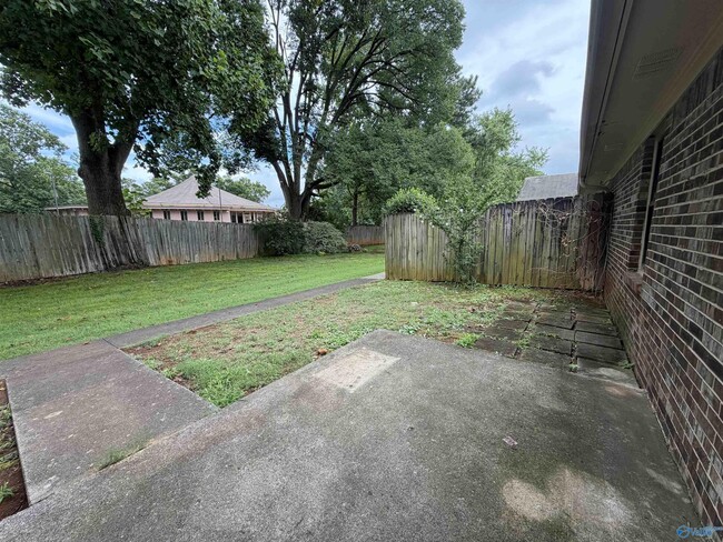 Building Photo - 8147 Oldfield Rd SW