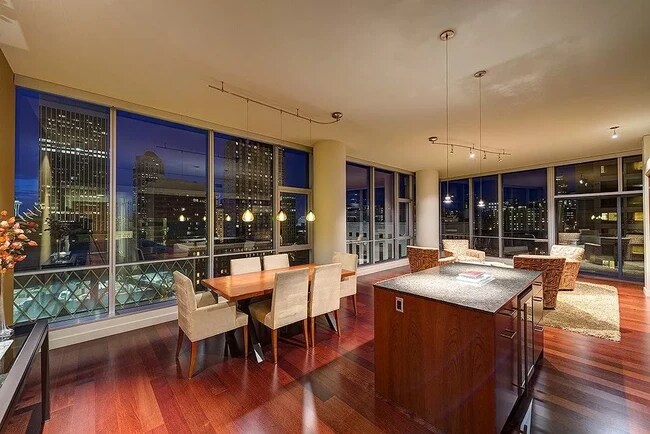 Sweeping views of the city! - 909 5th Ave