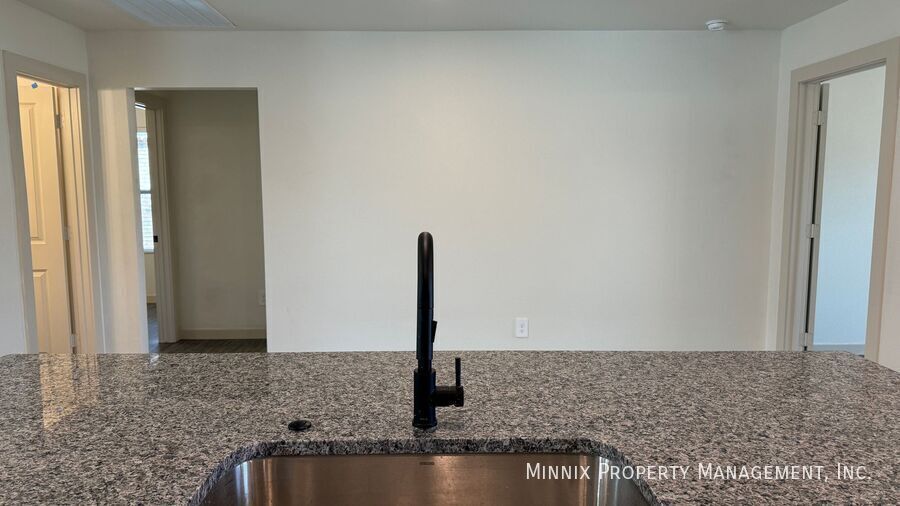 Building Photo - 7705 Date Ave